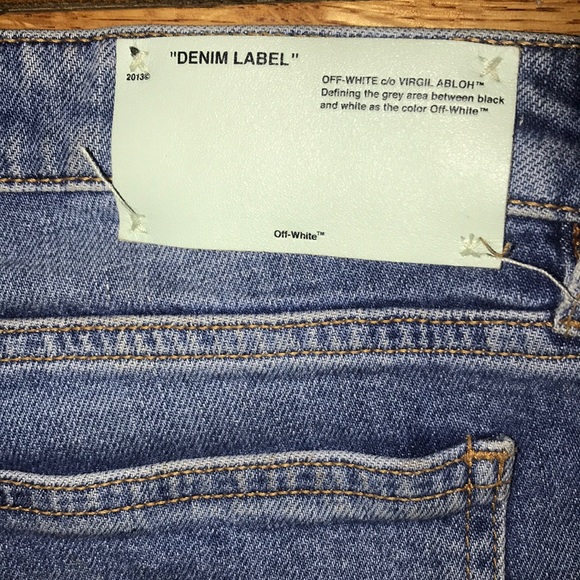 Off-White Jeans rose print - Picture 5 of 6